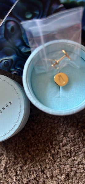 Boh Runga Gold Earrings New with Box Gift Bag Carousel 4