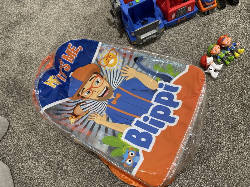 BLIPPI BULK LOT Carousel 3