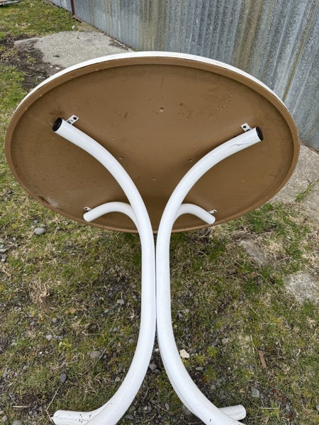 Indoor/Outdoor Round Table Carousel 5