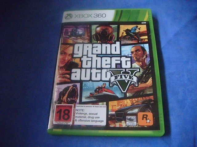 Grand Theft Auto 5, V Xbox 360 game (no manual/map) Carousel 1