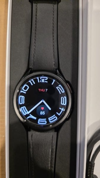 Samsung Galaxy Watch 6 Classic LTE 47mm Carousel 2