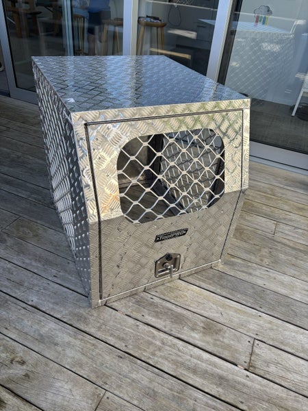 ToolPro Dog Box Carousel 1