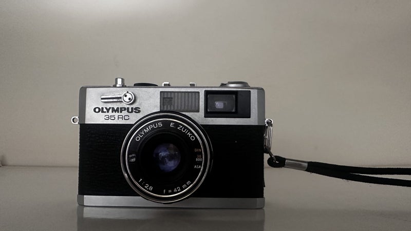 Olympus 35 RC Carousel 1