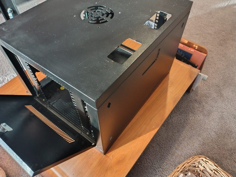 Server cabinet Carousel 8
