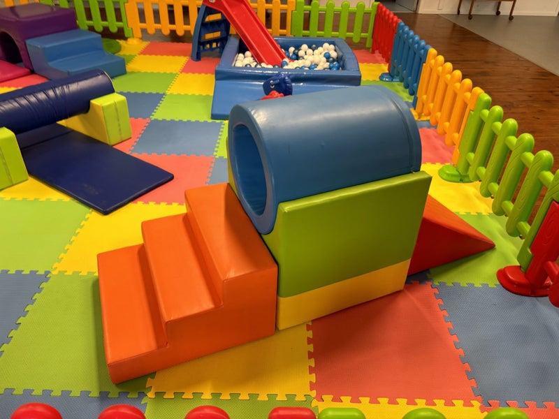 Soft Play hire equipment business63616656677634113