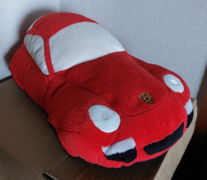Porsche Design Drivers Selection Carerra Plush Toy Carousel 1