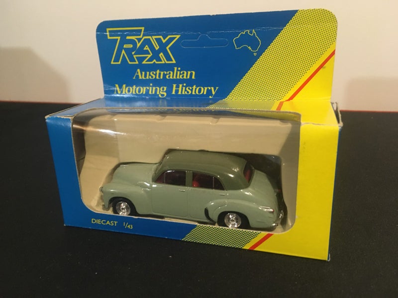 $1 NO RESERVE Holden FJ Sedan Two tone Green TRAX die cast models #8001 RARE Carousel 2