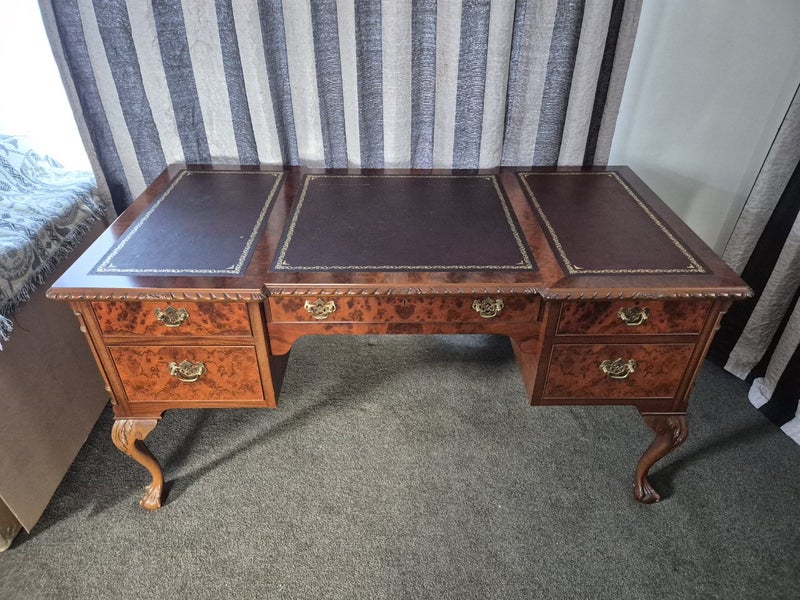 Vintage Executive Chippendale Style Desk Carousel 1