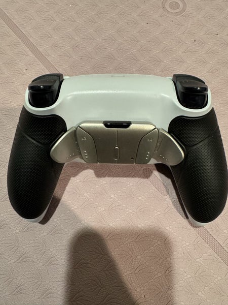 PS5 controller with back switchs Carousel 2