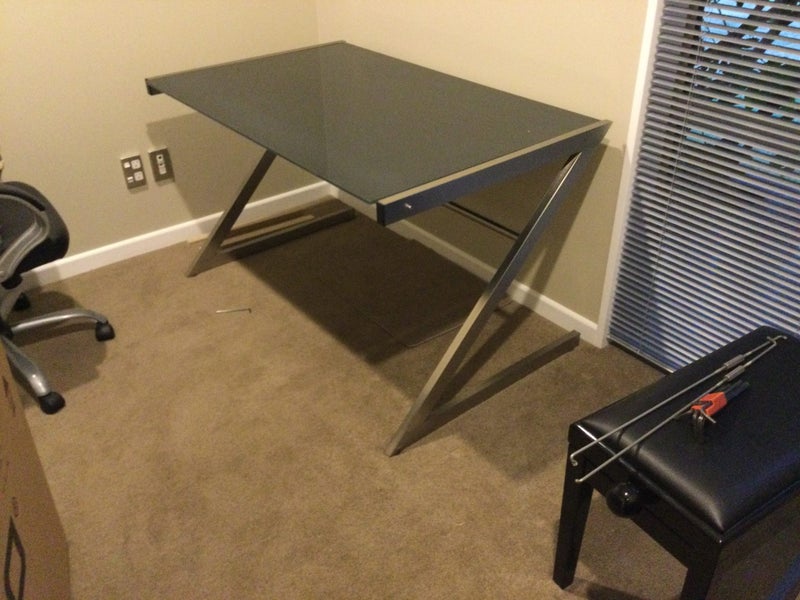 Glass office table Carousel 5