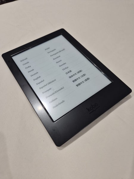Kobo Aura H2O Carousel 2