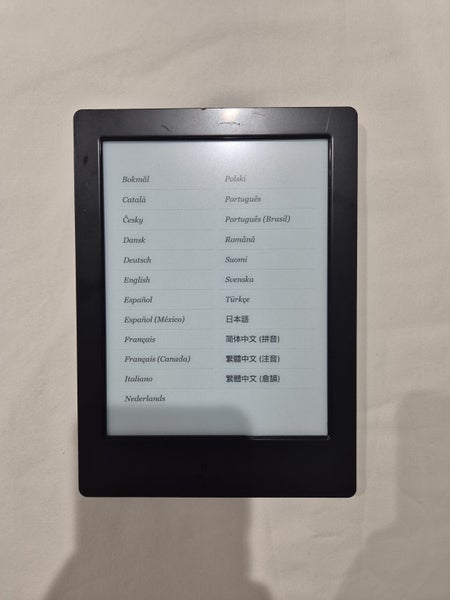 Kobo Aura H2O Carousel 1