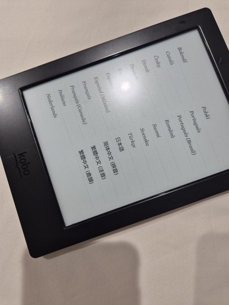 Kobo Aura H2O Carousel 13