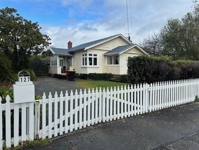 Image 1 of 9