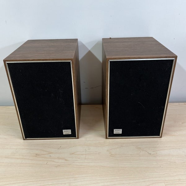 Cute Vintage Sony SS-70 Speakers Carousel 2