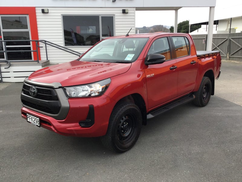 2022 Toyota Hilux SR 2.8DT 6AT 4WD Ute63613197495938113