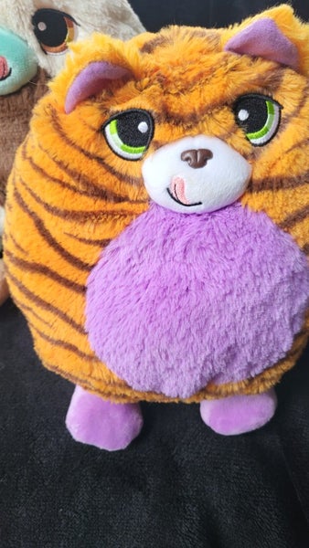 Misfittens Get Meowt assorted Carousel 2