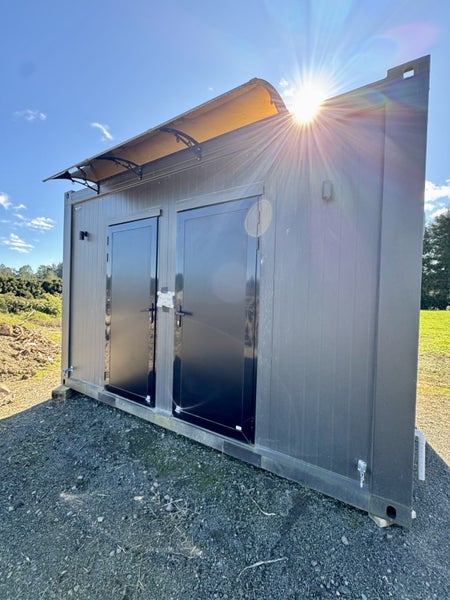 Double Podlife ablution block Carousel 1