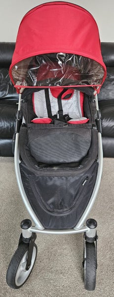 Britax Strider Pram + Bassinet + Capsule – Trusted Brand, Great Condition! Carousel 2