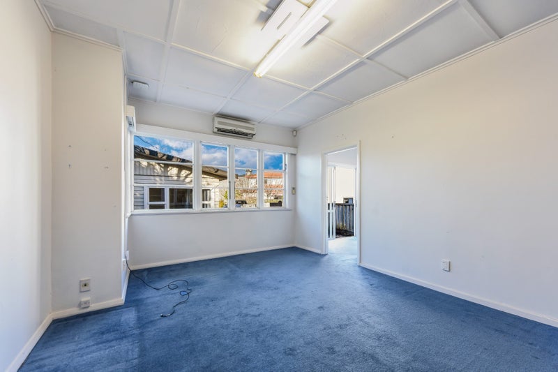Image 2 of 9
