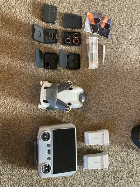 DJI Mini 4 Pro + Accessories Carousel 1