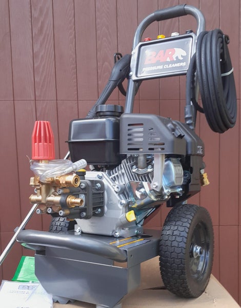 BE Water Blaster BE2800psi Comet Pump 6.5hp Kohler Engine Carousel 1