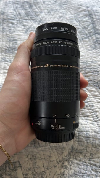 Canon EOS 550D63615891469954112