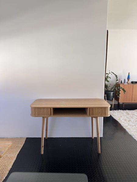Desk - priced to sell Carousel 1