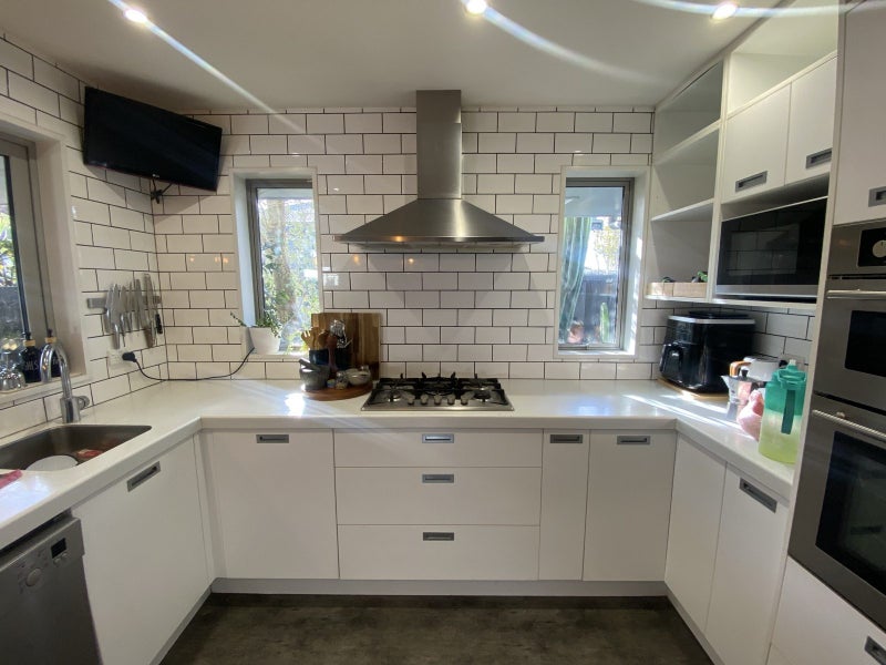 Complete kitchen Carousel 1