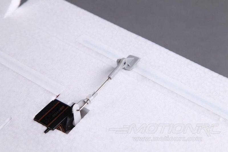 FMS Fox Glider V2 2.32 Meter Larger PNP Carousel 8