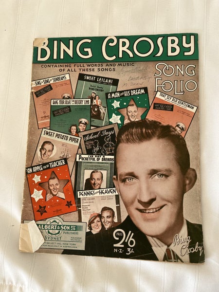 Box of sheet music Carousel 1