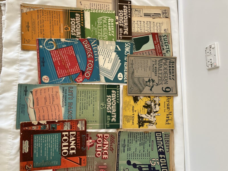 Box of sheet music Carousel 12