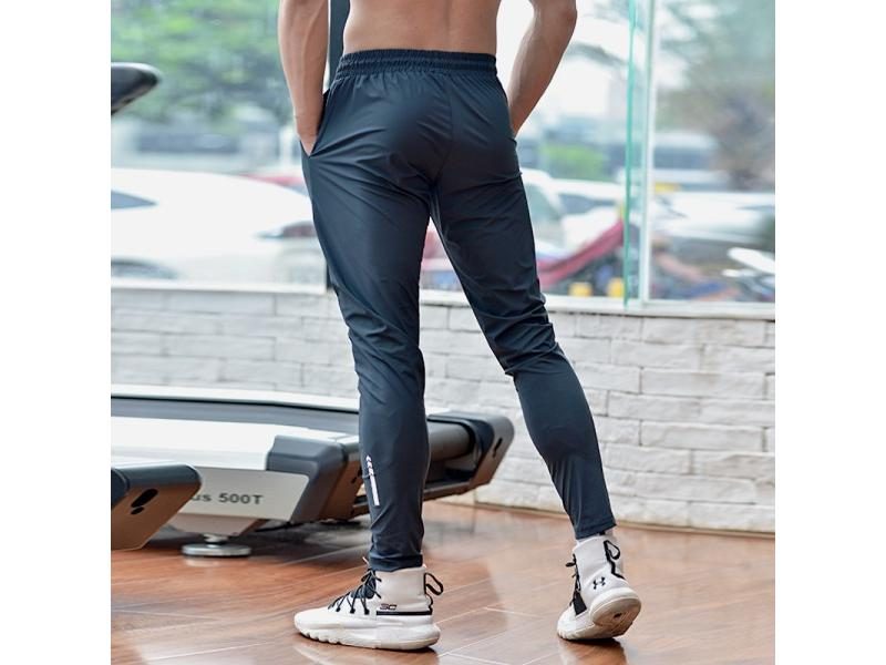 Ice Silk Quick Dry Men's Running Soccer Basketball Training Trousers Carousel 1
