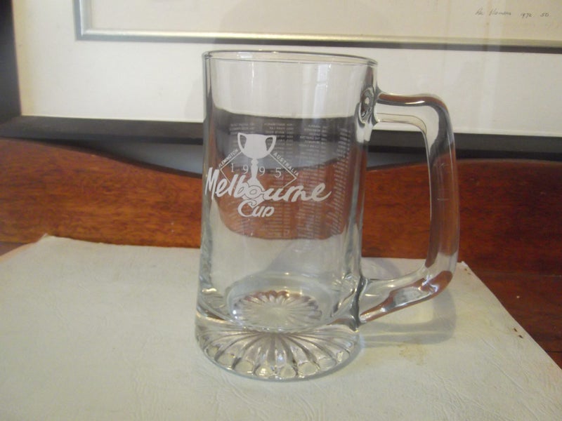 MELBOURNE CUP - CRYSTAL STEIN 1861-1995 Carousel 1