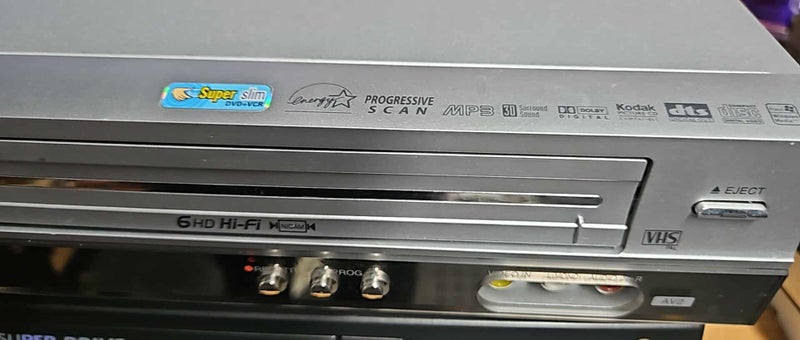 LG VCR DVD Combo Player Carousel 2