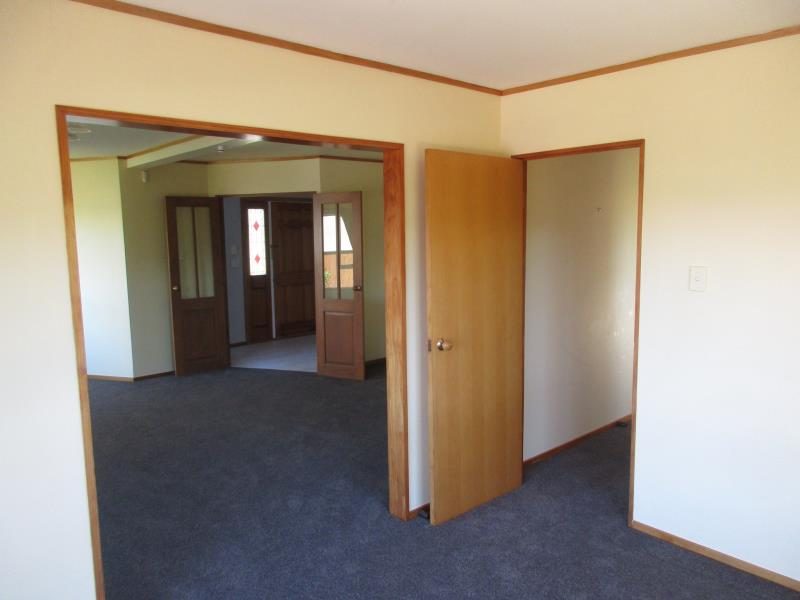 Whitby, 3 bedrooms63621788927617113