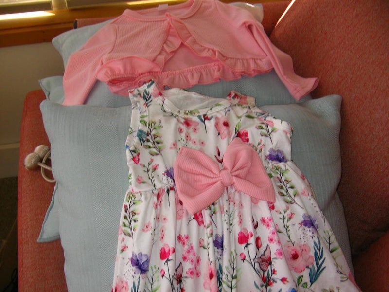 4 x New Toddlers Dresses63617767351043111