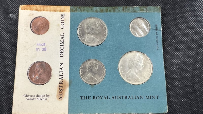 1966 Australian Decimal Coin Set in Card - Lot E740 Carousel 2