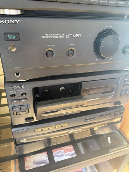 Sony stereo system with speakers63616030191618112