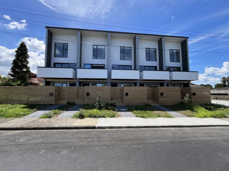 Image 1 of 10