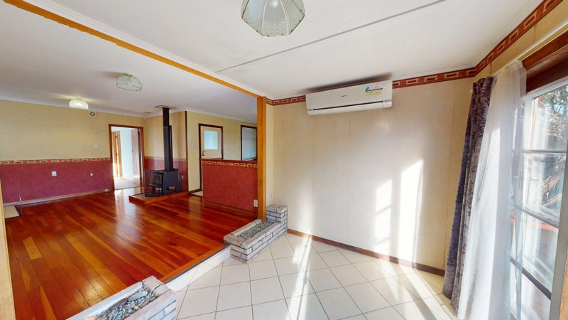 Takaro, 4 bedrooms63614041273731114