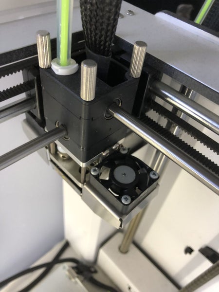 Ultimaker 2+ 3D Printer- good condition Carousel 2