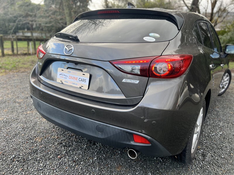 2015 Mazda Axela63613200307073111