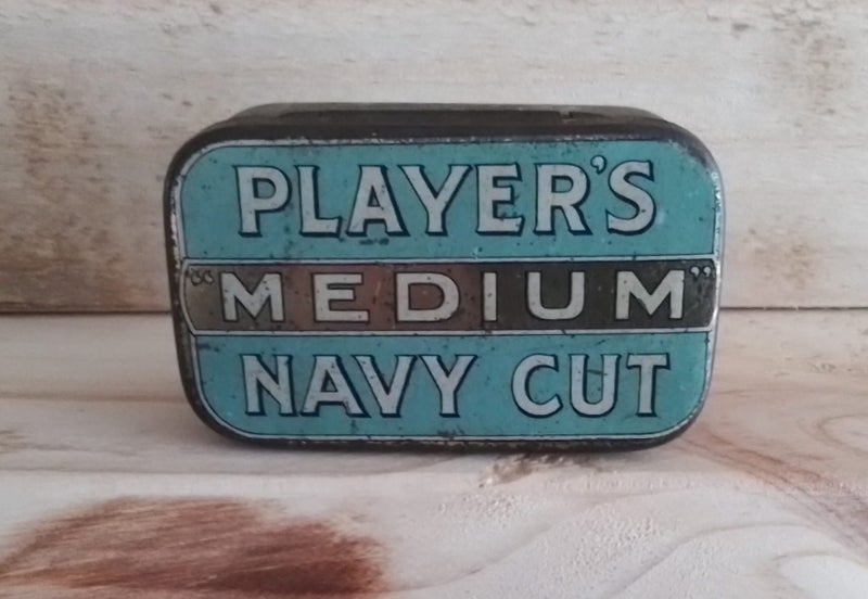 TOBACCO TIN Carousel 1