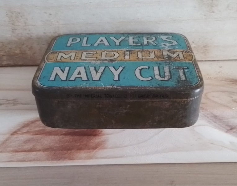 TOBACCO TIN Carousel 1