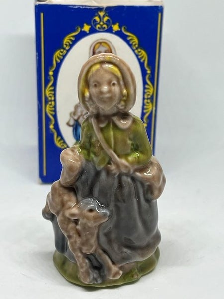 Vintage Wade England Mary Had A Little Lamb Nursery Rhyme Figurine Carousel 1