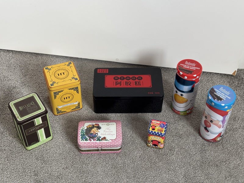 Tin collection Carousel 2