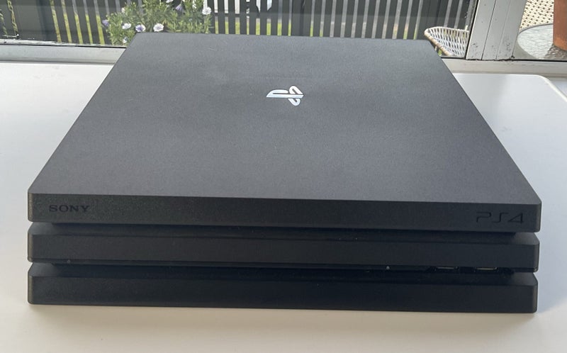 Playstation 4 PRO Bundle - Games Controller etc… Like NEW CONDITION Carousel 2