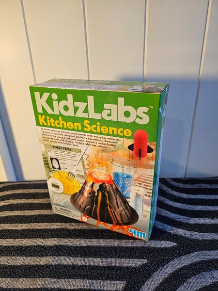 KITCHEN SCIENCE SET Carousel 1