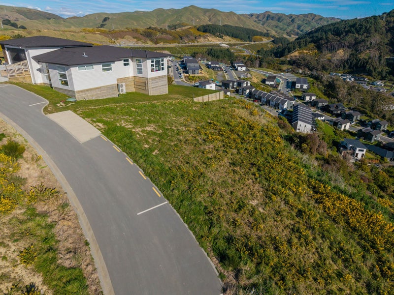 Your Dream Starts Here! - Asking Price $450,00063614043544834114